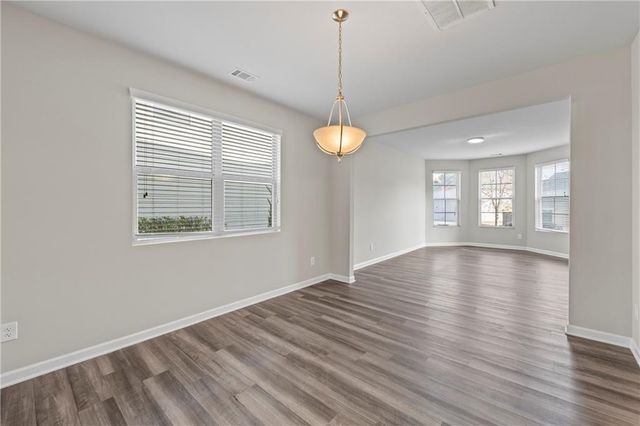 30 Fanleaf Drive, Fairburn, GA 30213