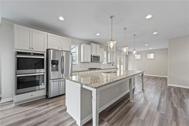 30 Fanleaf Drive, Fairburn, GA 30213
