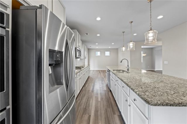 30 Fanleaf Drive, Fairburn, GA 30213