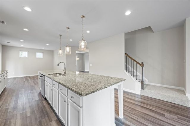30 Fanleaf Drive, Fairburn, GA 30213