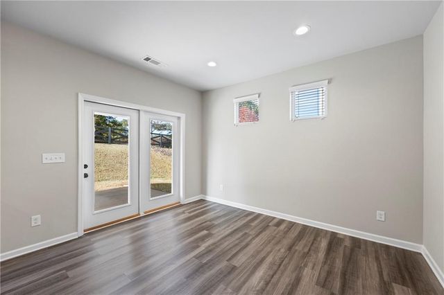 30 Fanleaf Drive, Fairburn, GA 30213