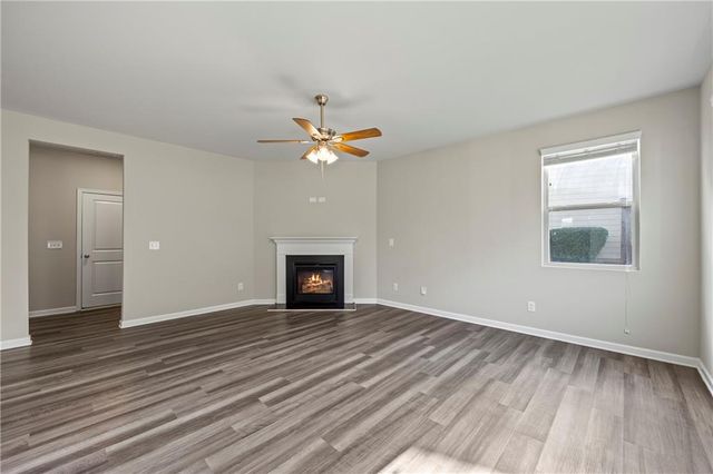 30 Fanleaf Drive, Fairburn, GA 30213