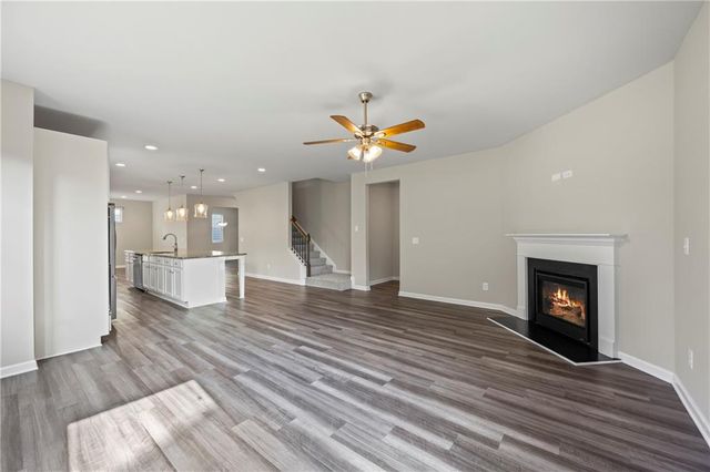 30 Fanleaf Drive, Fairburn, GA 30213