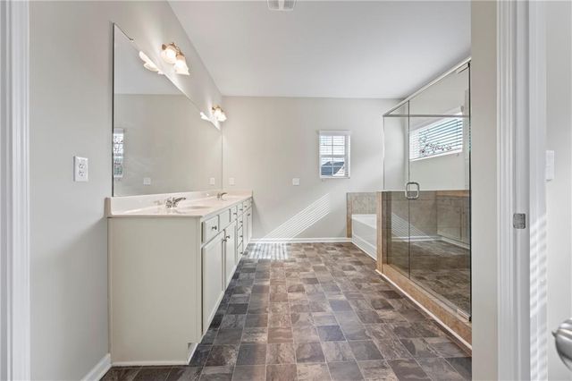 30 Fanleaf Drive, Fairburn, GA 30213