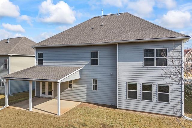 30 Fanleaf Drive, Fairburn, GA 30213