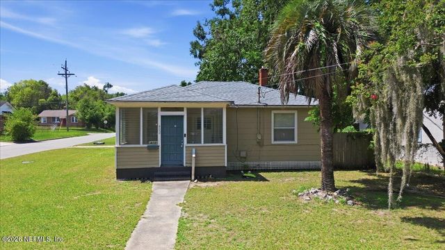 402 W 63RD Street, Jacksonville, FL 32208