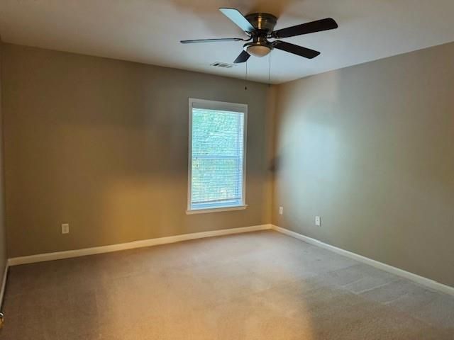 112 Lakeshore Parkway, Newnan, GA 30263