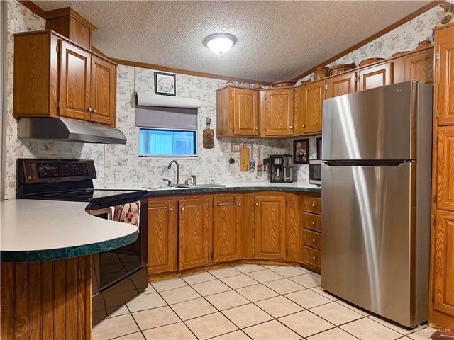 3924 Railroad Drive, Edinburg, TX 78541