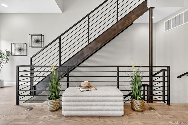 3360 W 38th Avenue 10, Denver, CO 80211