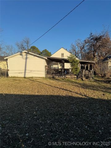 220 S 67th East Avenue, Tulsa, OK 74112