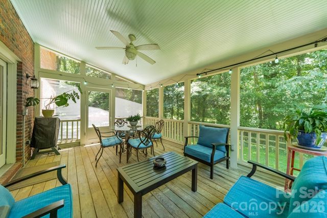506 Abbotsford Court, Charlotte, NC 28270