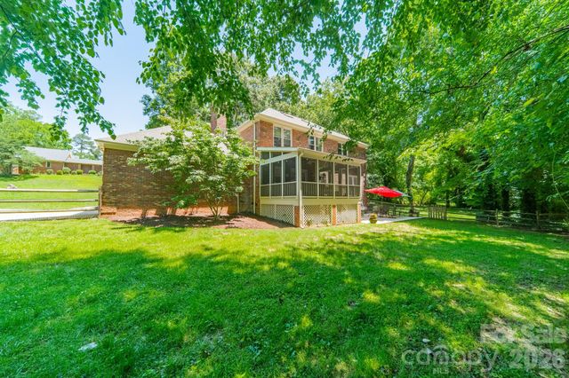 506 Abbotsford Court, Charlotte, NC 28270