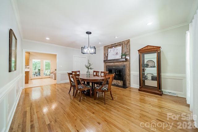 506 Abbotsford Court, Charlotte, NC 28270
