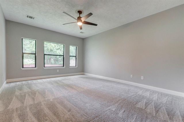 13731 Fountainview Drive, Montgomery, TX 77356