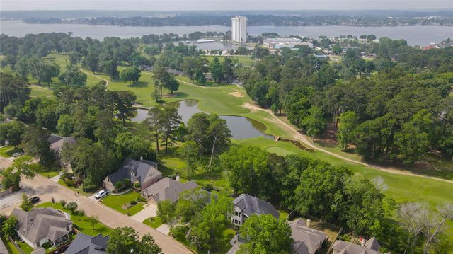 13731 Fountainview Drive, Montgomery, TX 77356