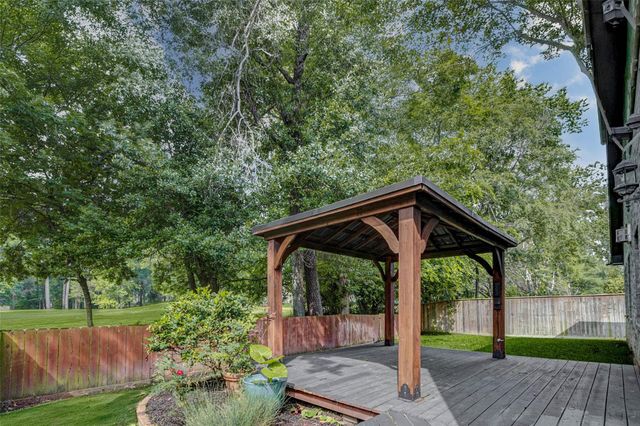 13731 Fountainview Drive, Montgomery, TX 77356