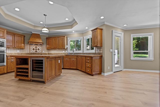 103 Williamsburg Lane, Bullard, TX 75757