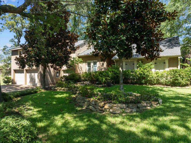 103 Williamsburg Lane, Bullard, TX 75757