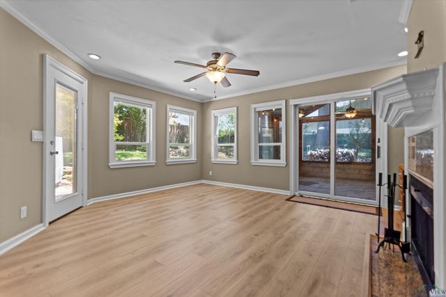 103 Williamsburg Lane, Bullard, TX 75757