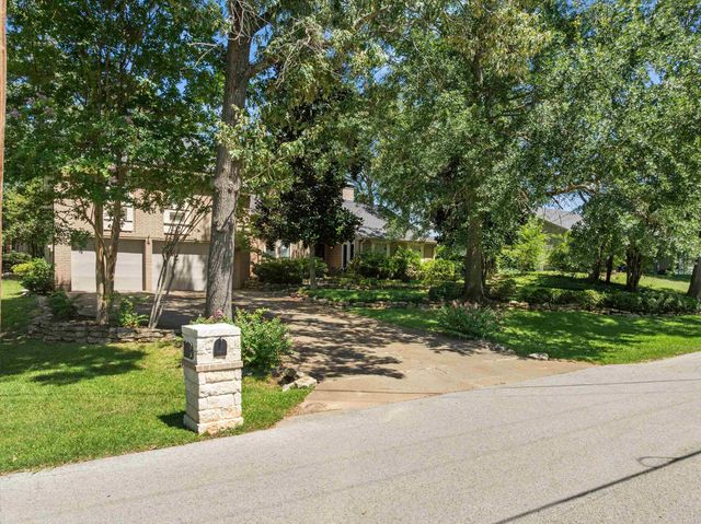 103 Williamsburg Lane, Bullard, TX 75757