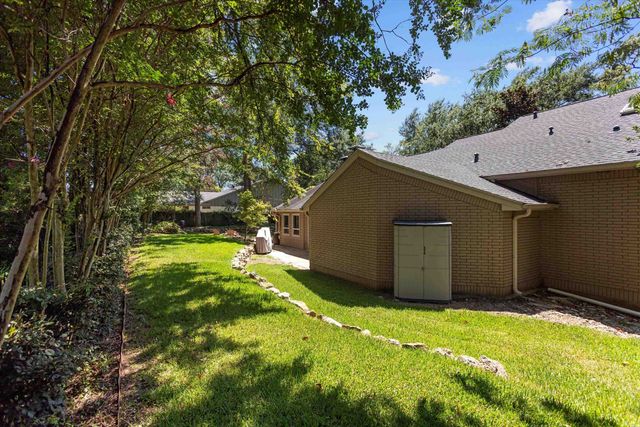 103 Williamsburg Lane, Bullard, TX 75757