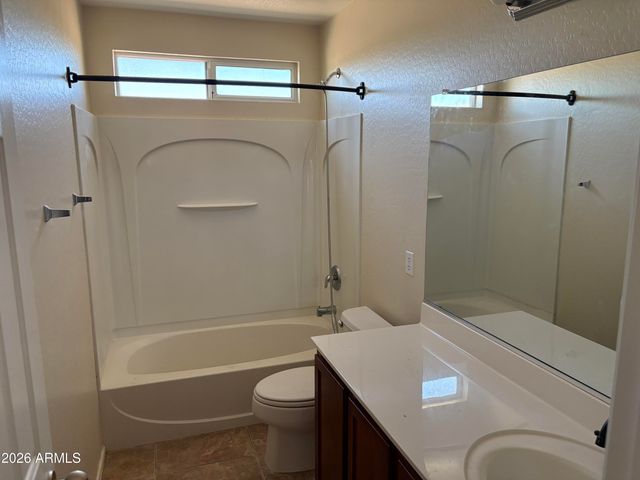 5222 E SILVERBELL Road, San Tan Valley, AZ 85143