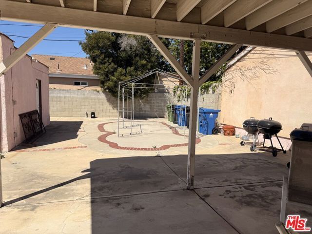 1635 S Orange Drive, Los Angeles, CA 90019