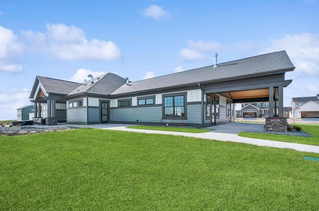 7600 Osakis Street, Lino Lakes, MN 55038