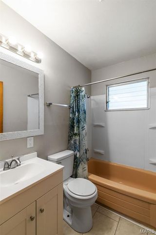 10419 Melvich Drive, St Louis, MO 63137