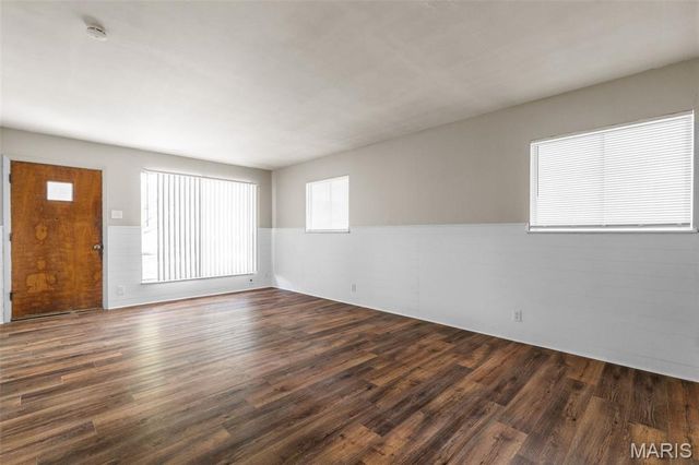 10419 Melvich Drive, St Louis, MO 63137