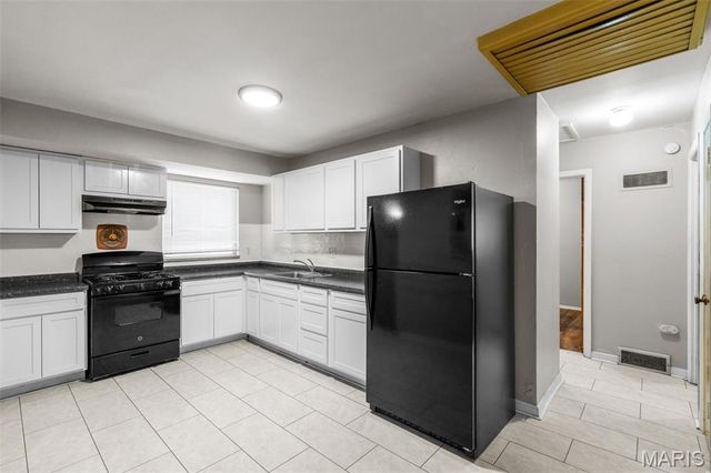 10419 Melvich Drive, St Louis, MO 63137