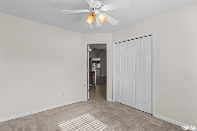2704 JOHNATHAN Place, Springfield, IL 62711