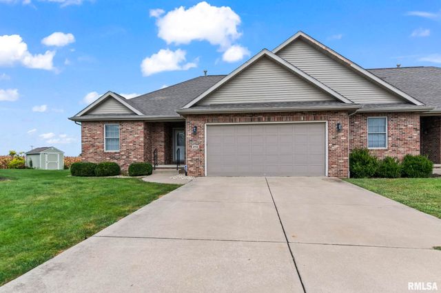 2704 JOHNATHAN Place, Springfield, IL 62711
