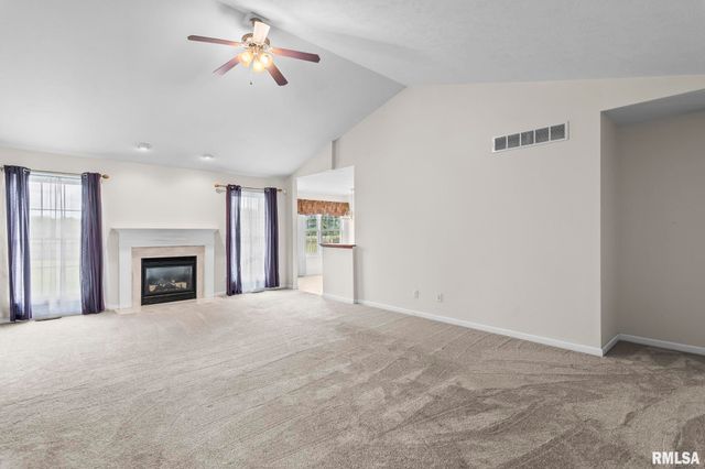 2704 JOHNATHAN Place, Springfield, IL 62711