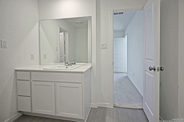 14836 Onyx, Elmendorf, TX 78112