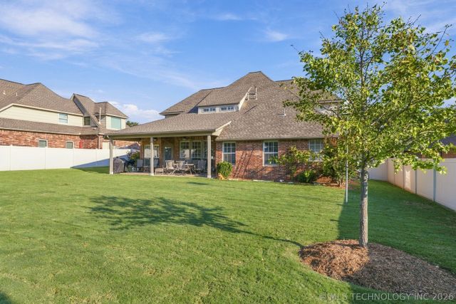 7407 E Galveston Place, Broken Arrow, OK 74014