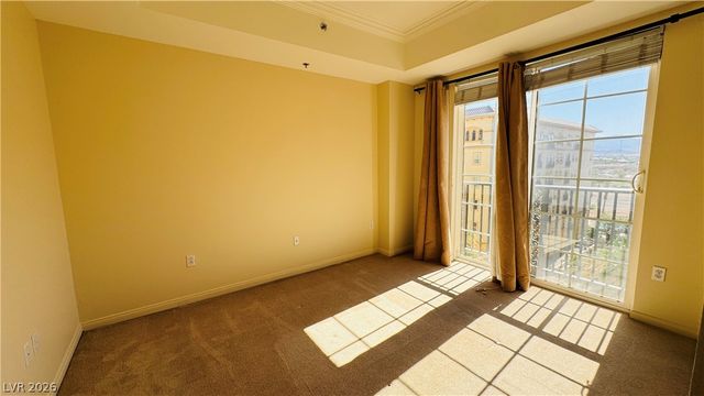 2405 West Serene Avenue 832, Las Vegas, NV 89123
