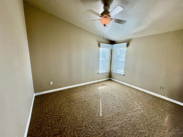 5428 Arbolada Dr, La Grange, CA 95329