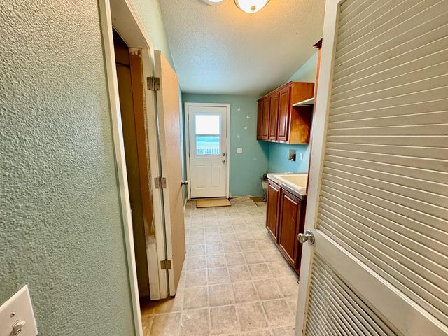 5428 Arbolada Dr, La Grange, CA 95329