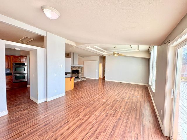 5428 Arbolada Dr, La Grange, CA 95329