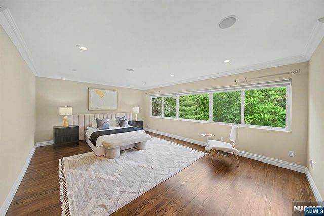 3 Daniel Drive, Englewood, NJ 07631