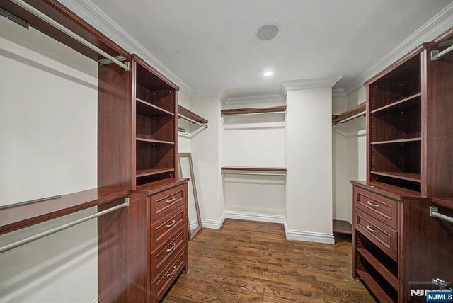 3 Daniel Drive, Englewood, NJ 07631