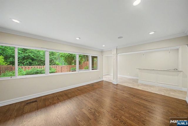 3 Daniel Drive, Englewood, NJ 07631