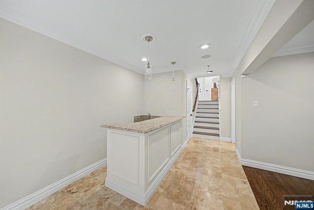 3 Daniel Drive, Englewood, NJ 07631