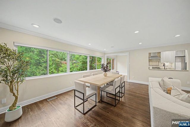 3 Daniel Drive, Englewood, NJ 07631