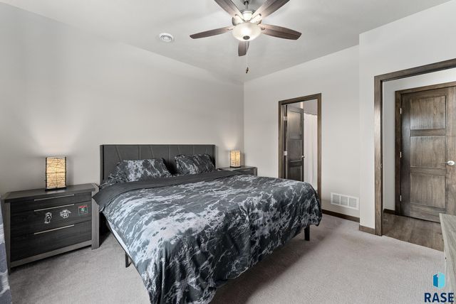 3626 E Siasconset Pl, Sioux Falls, SD 57108
