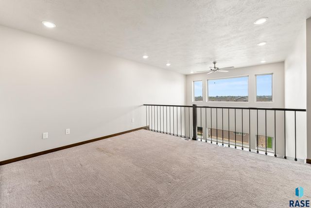 3626 E Siasconset Pl, Sioux Falls, SD 57108