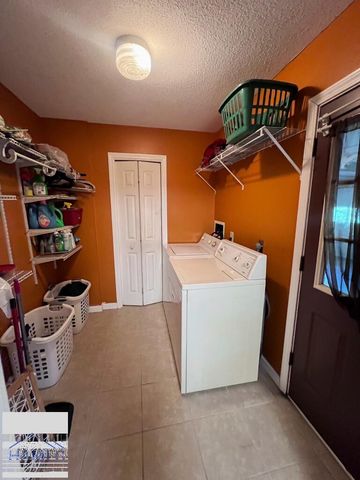 49 Mallard Drive NE, Ludowici, GA 31316