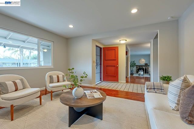 2502 Begonia St, Union City, CA 94587