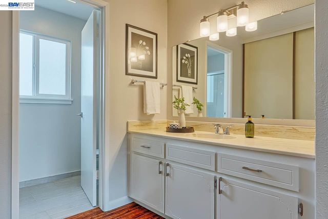 2502 Begonia St, Union City, CA 94587